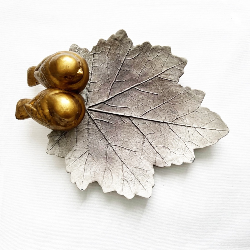 Gold and rose pale Leaf-Shaped Decorative Dish tray